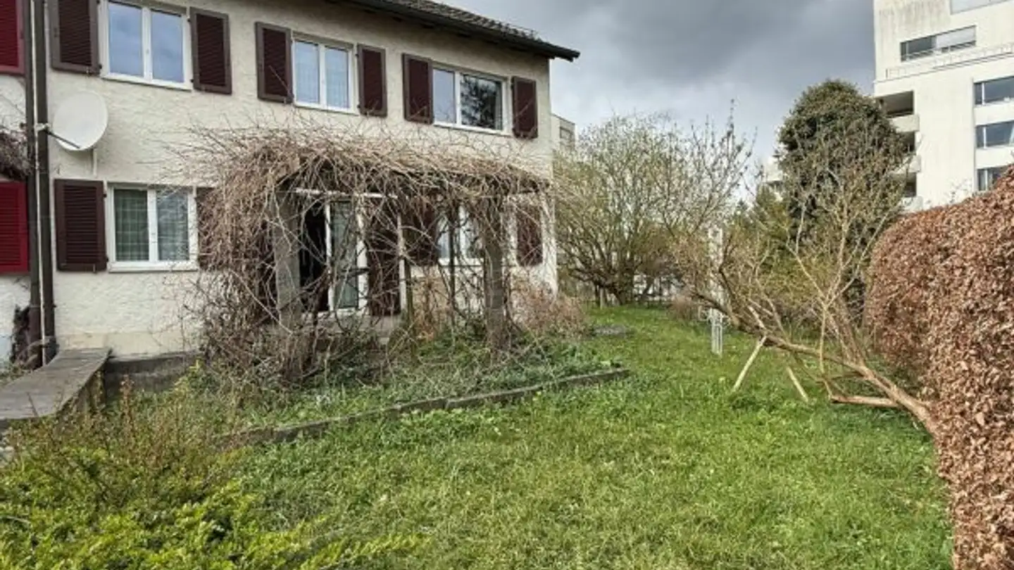 Doppelhaushälfte mieten - Altwiesenstrasse 356, 8051 Zürich