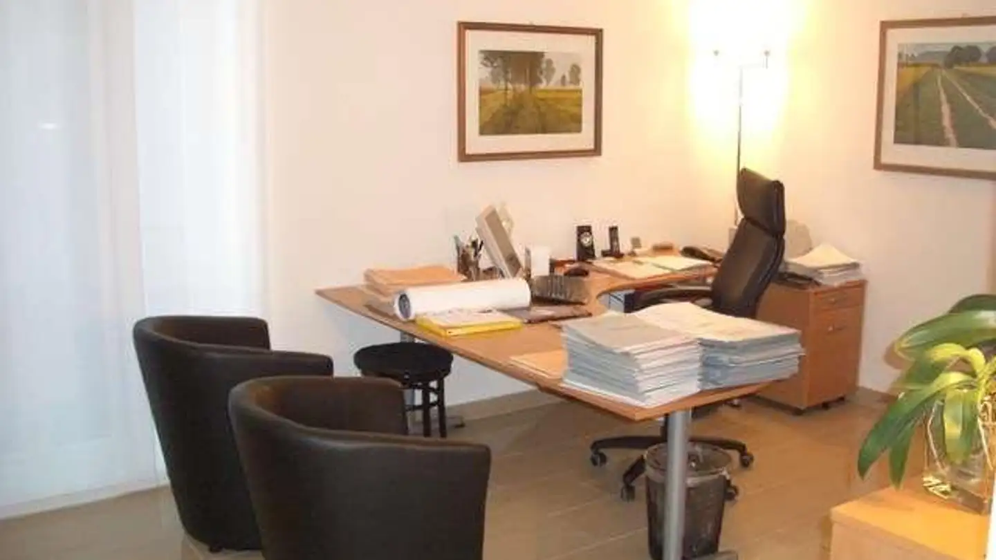 Spazio ufficio in affitto - Via Pioda 10, 6600 Locarno - Foto 3