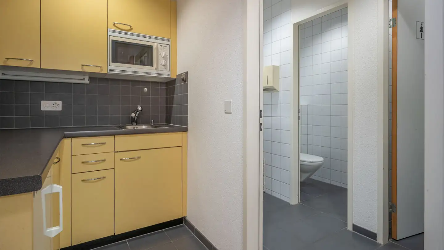 Commercial for rent - Sankt Jakob-Strasse 170, 4132 Muttenz - Photo 4