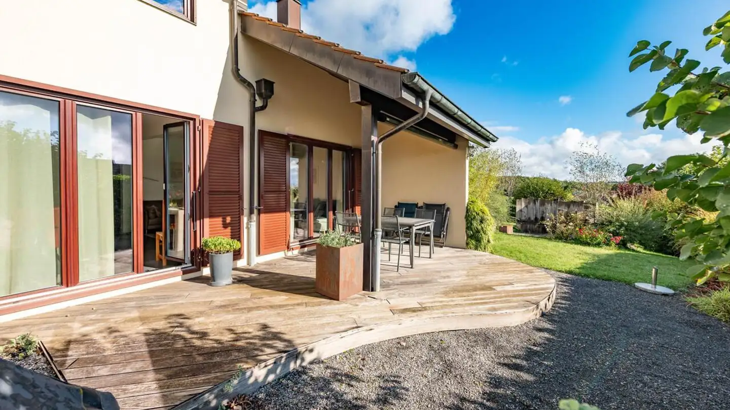 Row house for sale - 1269 Bassins
