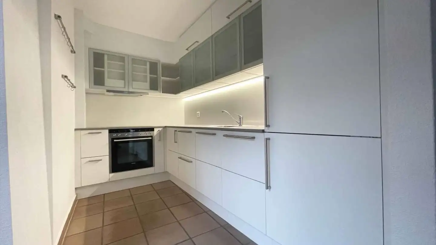 Apartment for rent - 1147 Montricher - Photo 3