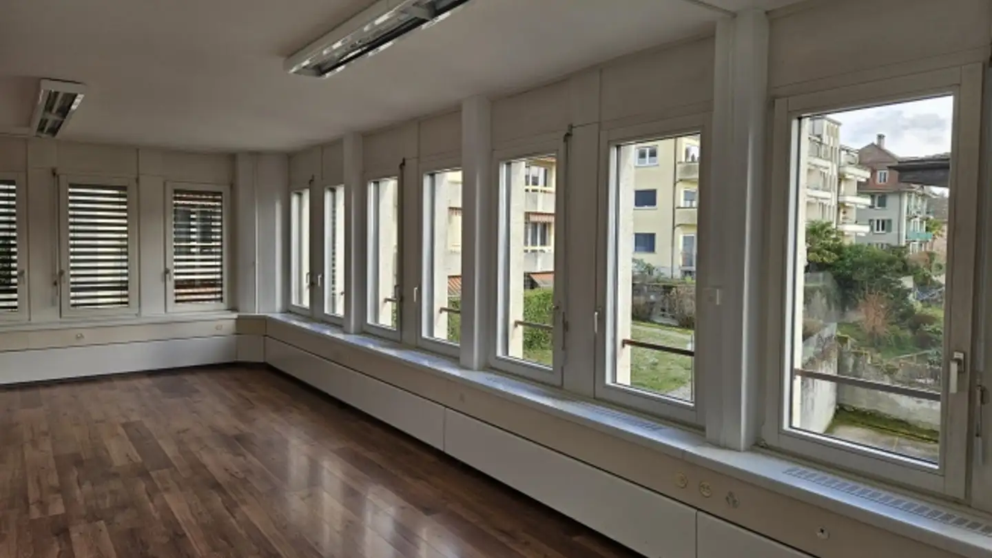 Commercial à louer - Avenue De France 90, 1004 Lausanne - Photo 2