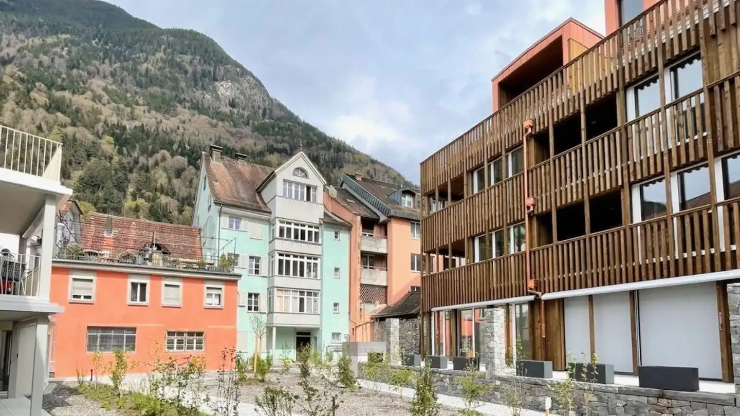 Apartment for rent - Bahnhofstrasse 2, 6460 Altdorf UR - Photo 2