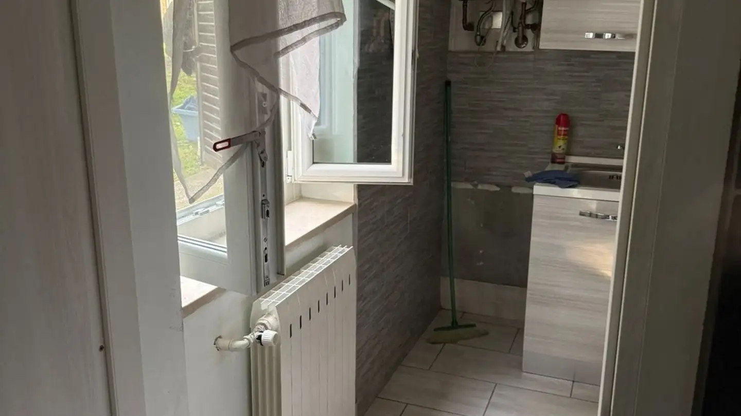 Appartamento in affitto - 6988 Ponte Tresa - Photo 2