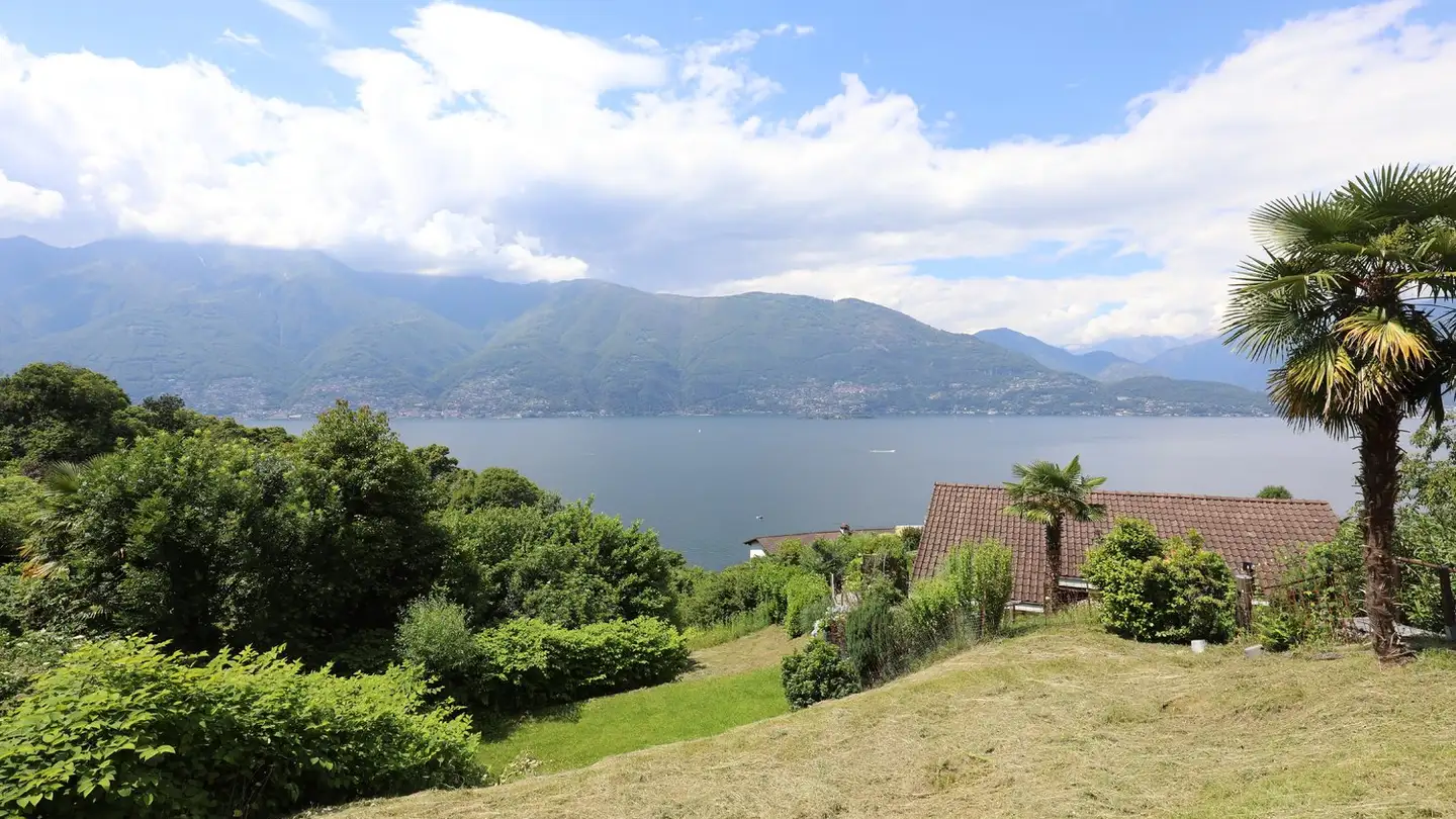 Constructible plot for sale - Via Campien, 6578 Caviano