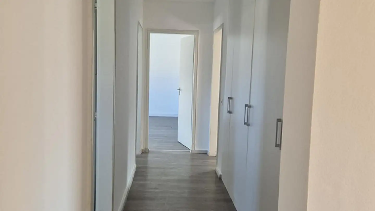 Appartement à louer - Via Magazzini Generali, 6828 Balerna