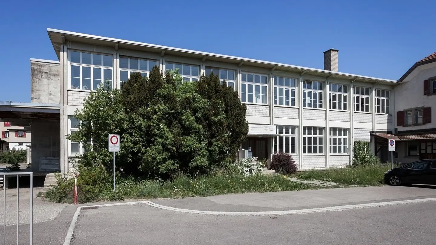 Industrieimmobilie mieten - Hintere Bahnhofstrasse 14, 9602 Bazenheid