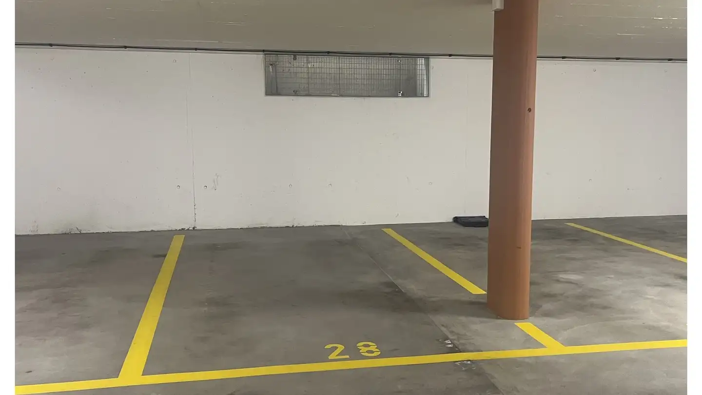 Outdoor parking space for rent - Leemattenstrasse 5, 5442 Fislisbach