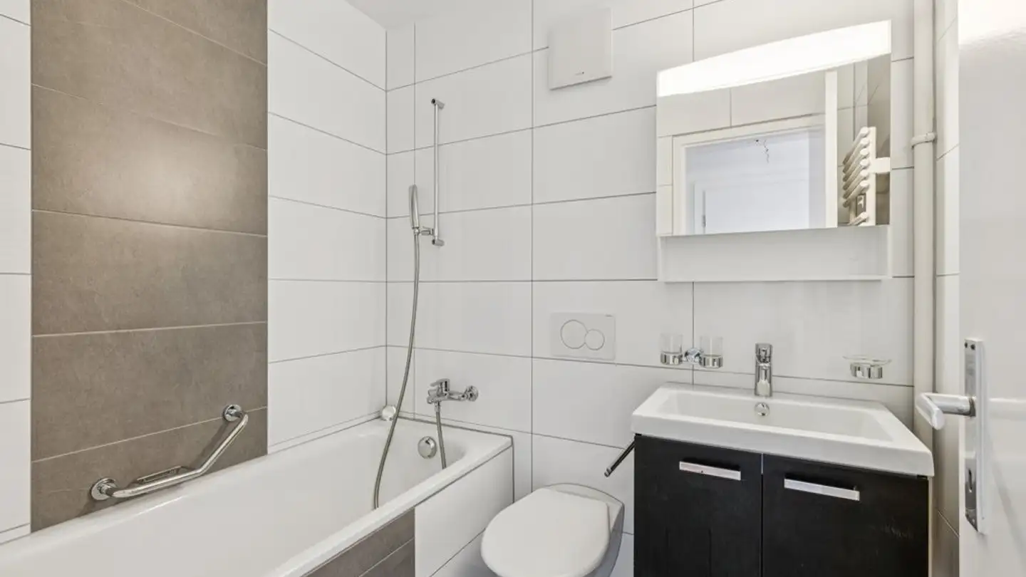 Wohnung mieten - Rue Du Chasselas 15, 2000 Neuchâtel - Foto 3