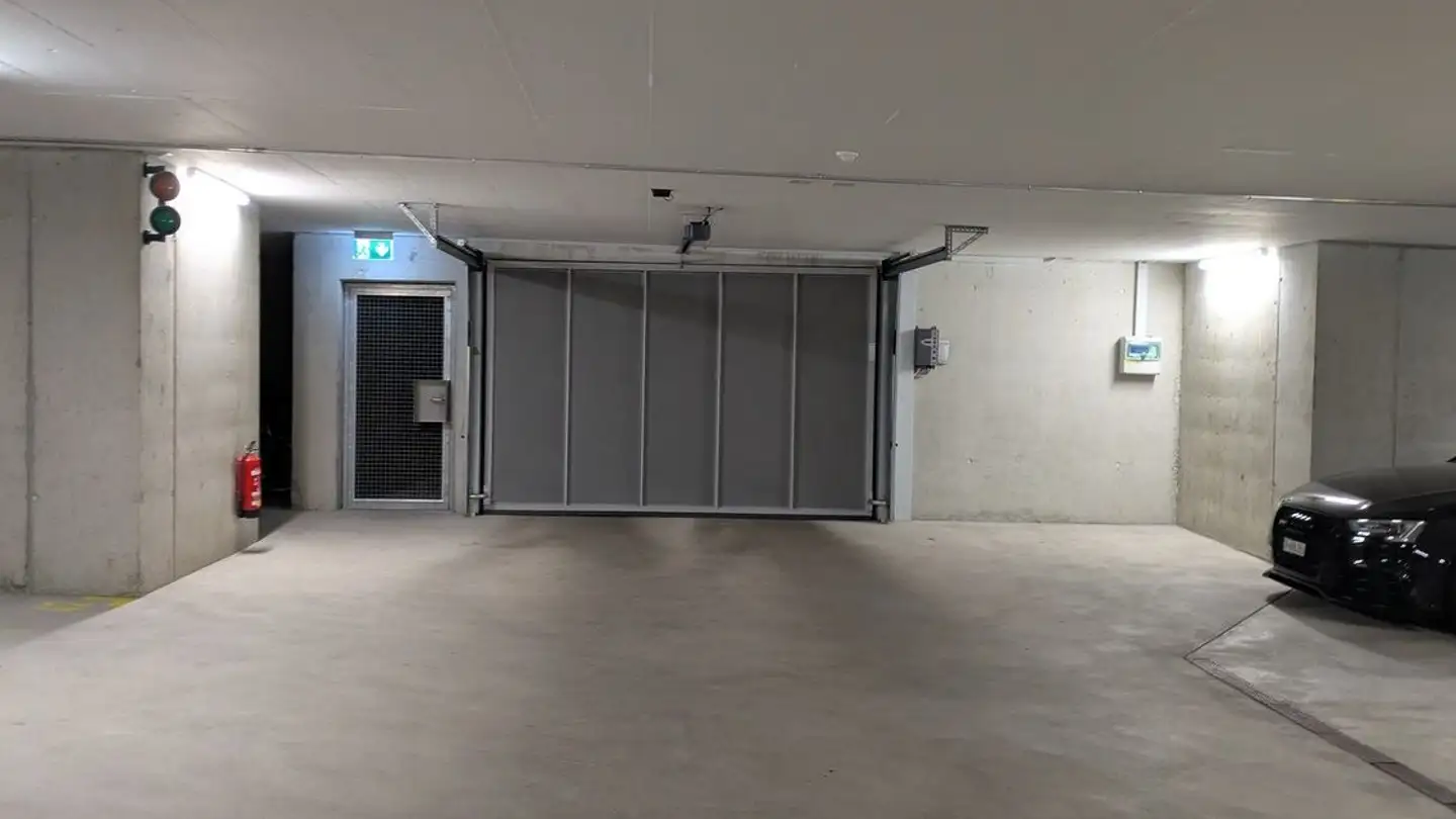 Place de parking extérieure à louer - Im Lodiker 2, 8452 Adlikon b. Andelfingen