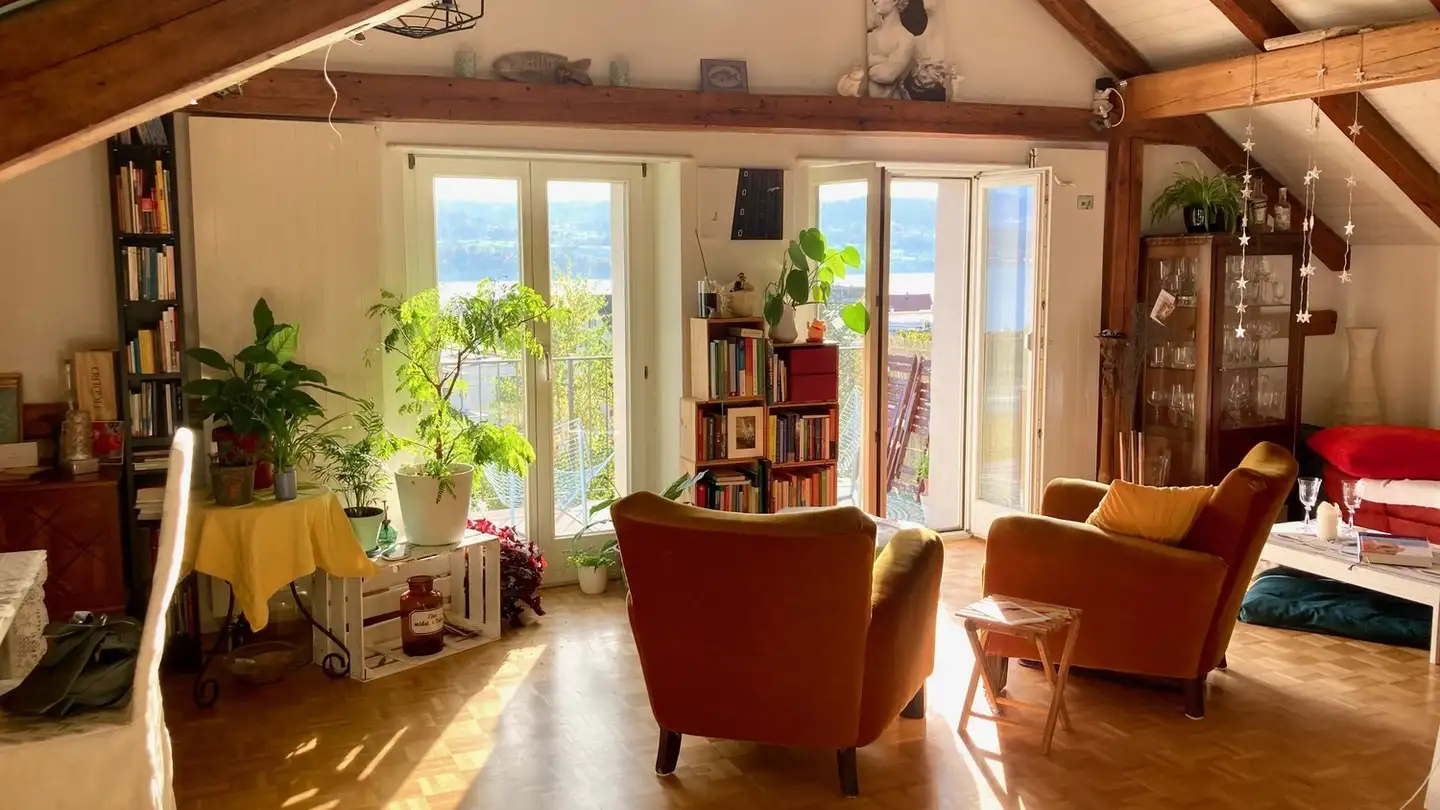 Möblierte Wohnung mieten - 8706 Meilen