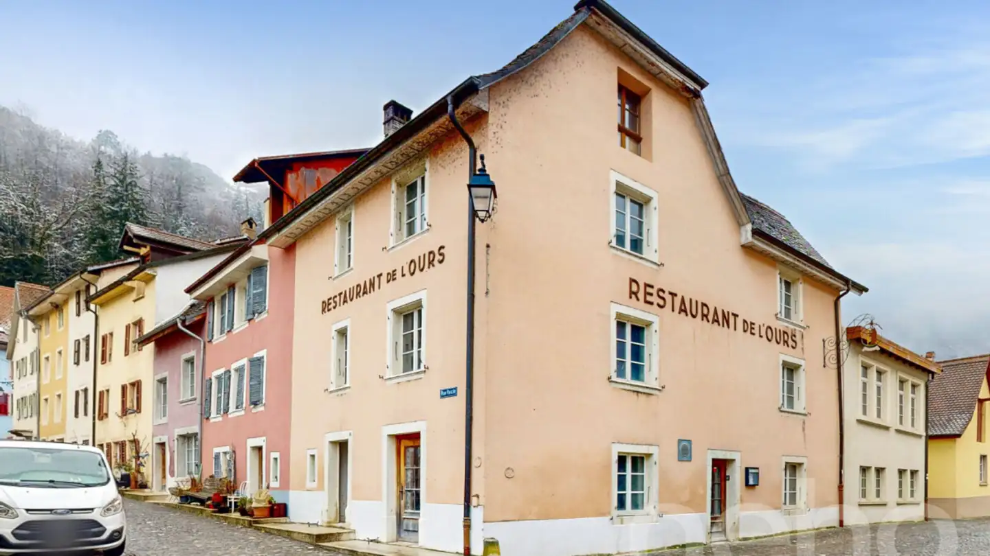 Edificio residenziale in vendita - 2882 St-Ursanne