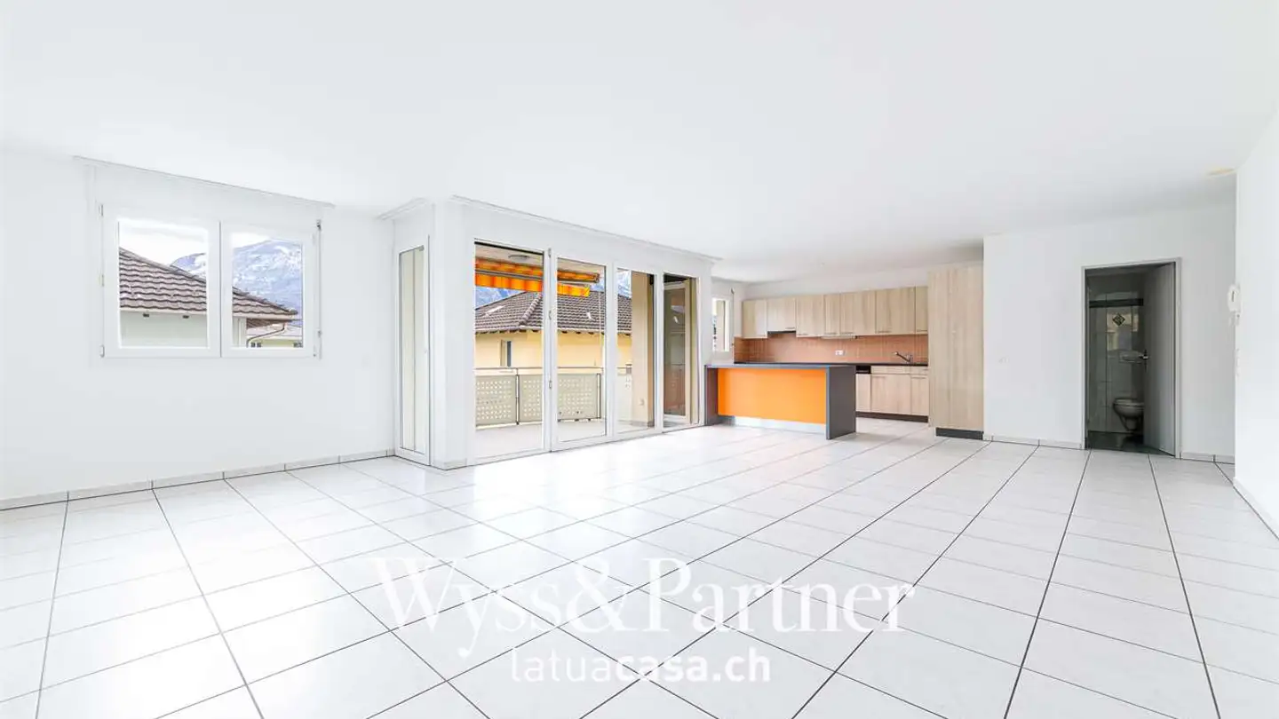 Appartement à louer - Via Zota 6, 6516 Cugnasco