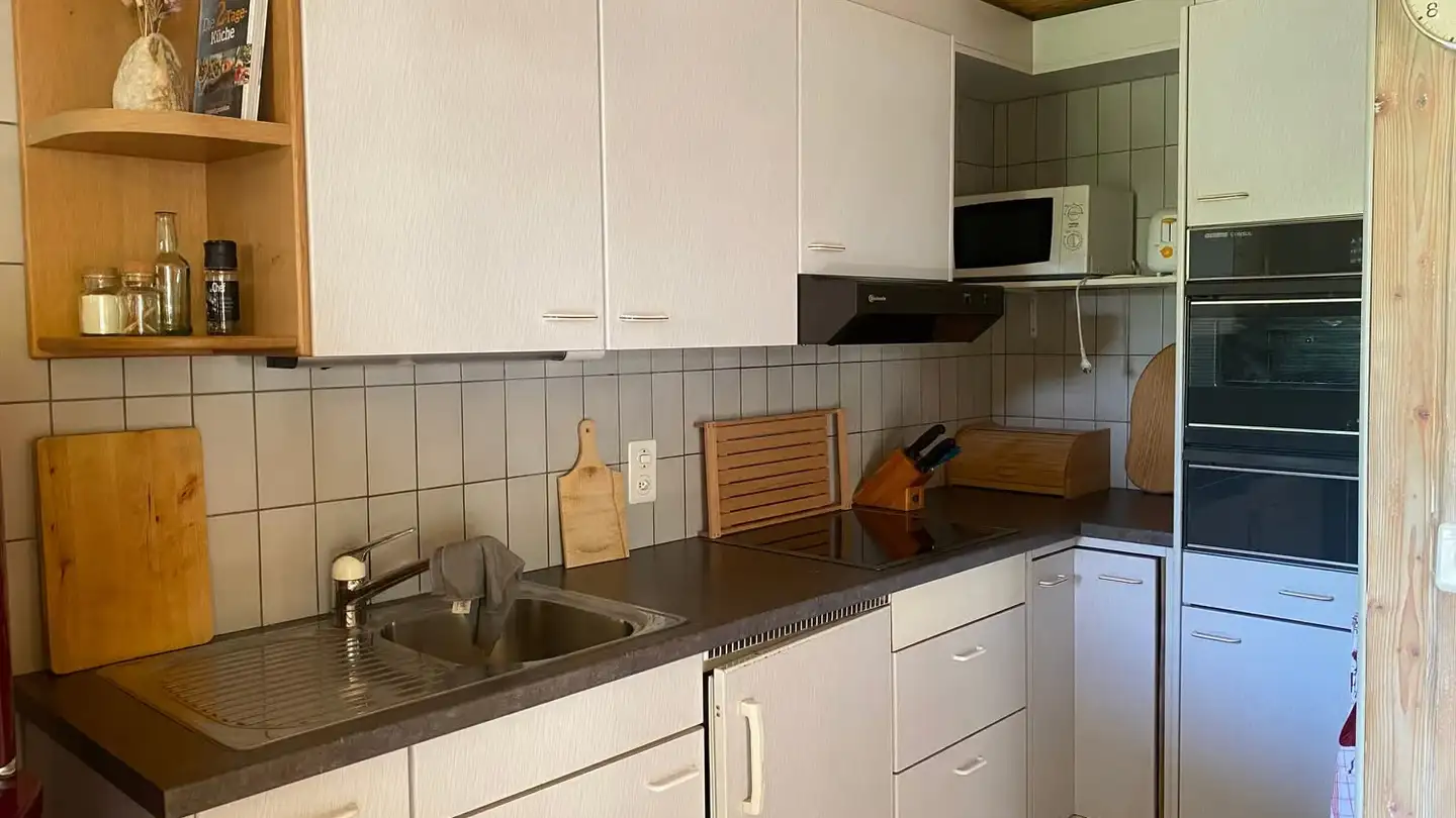 Furnished apartment for rent - Bienenfeld, 3995 Ernen - Photo 3