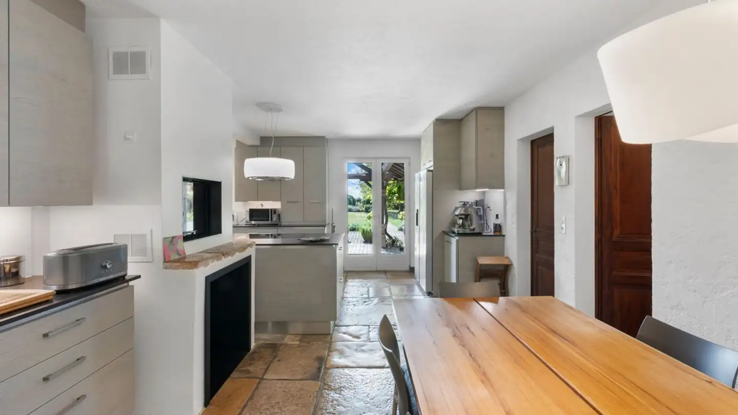 Single house for sale - 1169 Yens - Photo 4