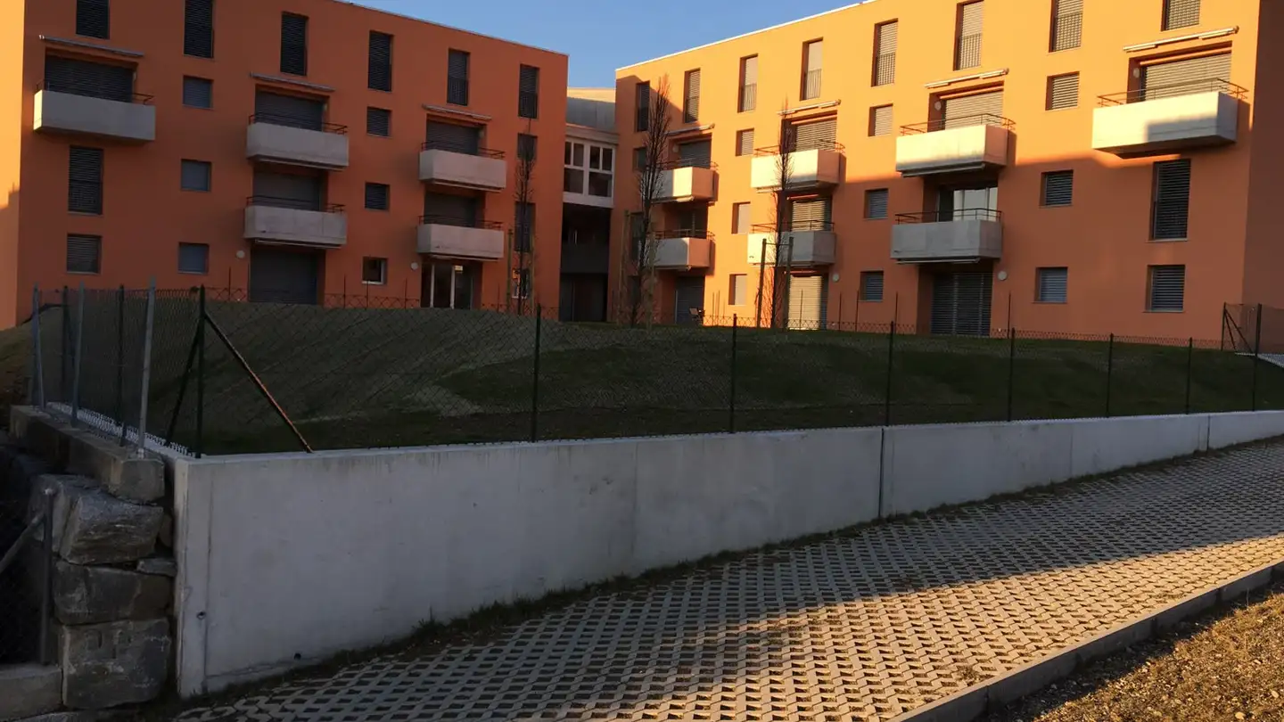 Apartment for rent - Via Luvee 11, 6855 Stabio - Photo 3