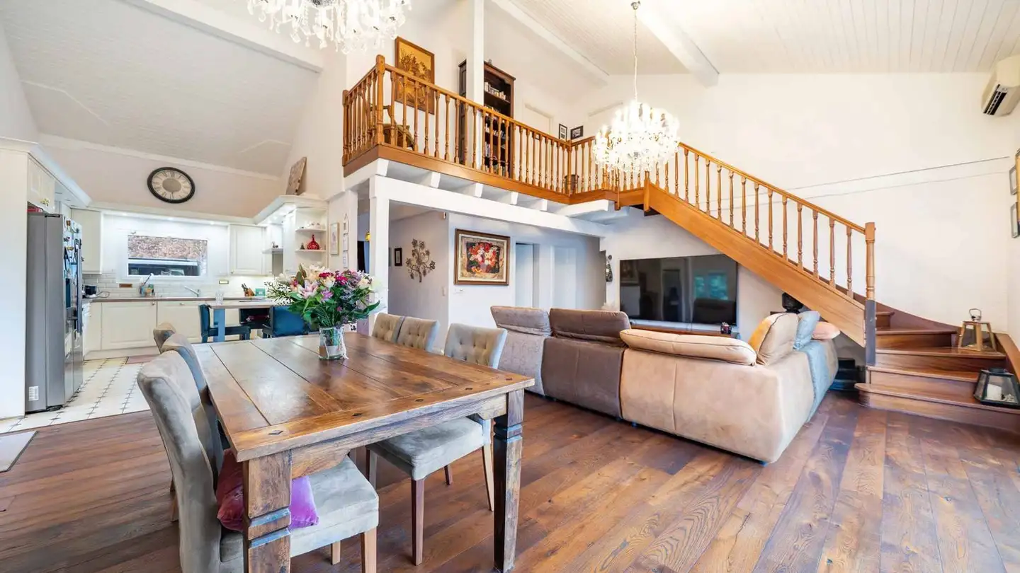 Villa à vendre - Sur Valeyres, 1441 Valeyres-sous-Montagny