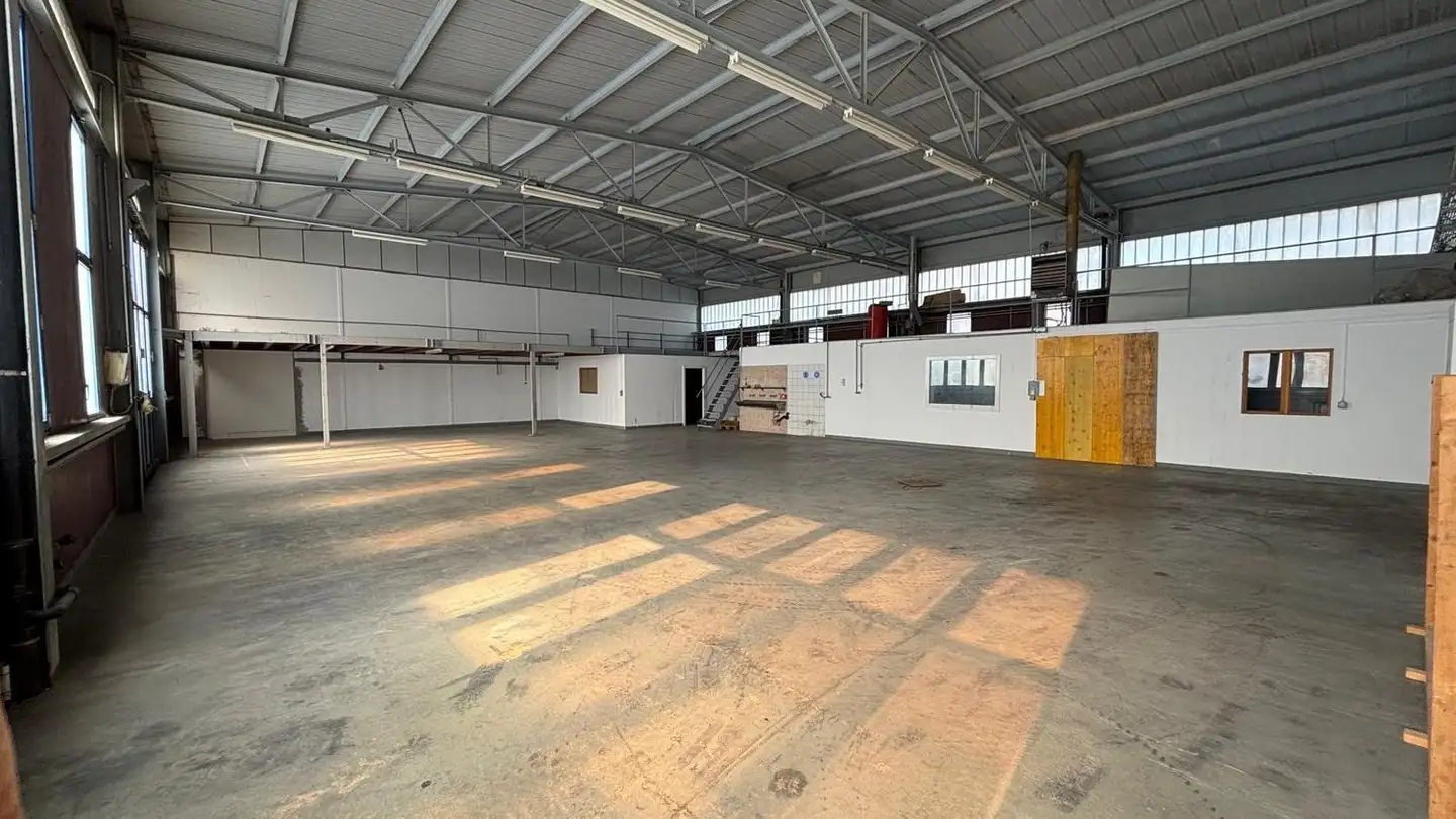 Espace de stockage à louer - Rue De L'ile Falcon, 3960 Sierre