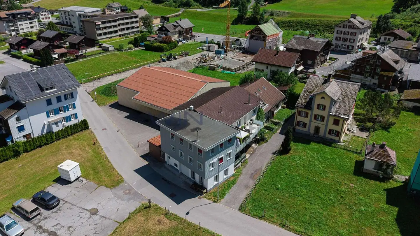 Residential building for sale - 8783 Linthal