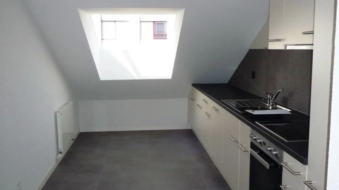 Apartment for rent - Rue De La Maladière, 2000 Neuchâtel - Photo 2