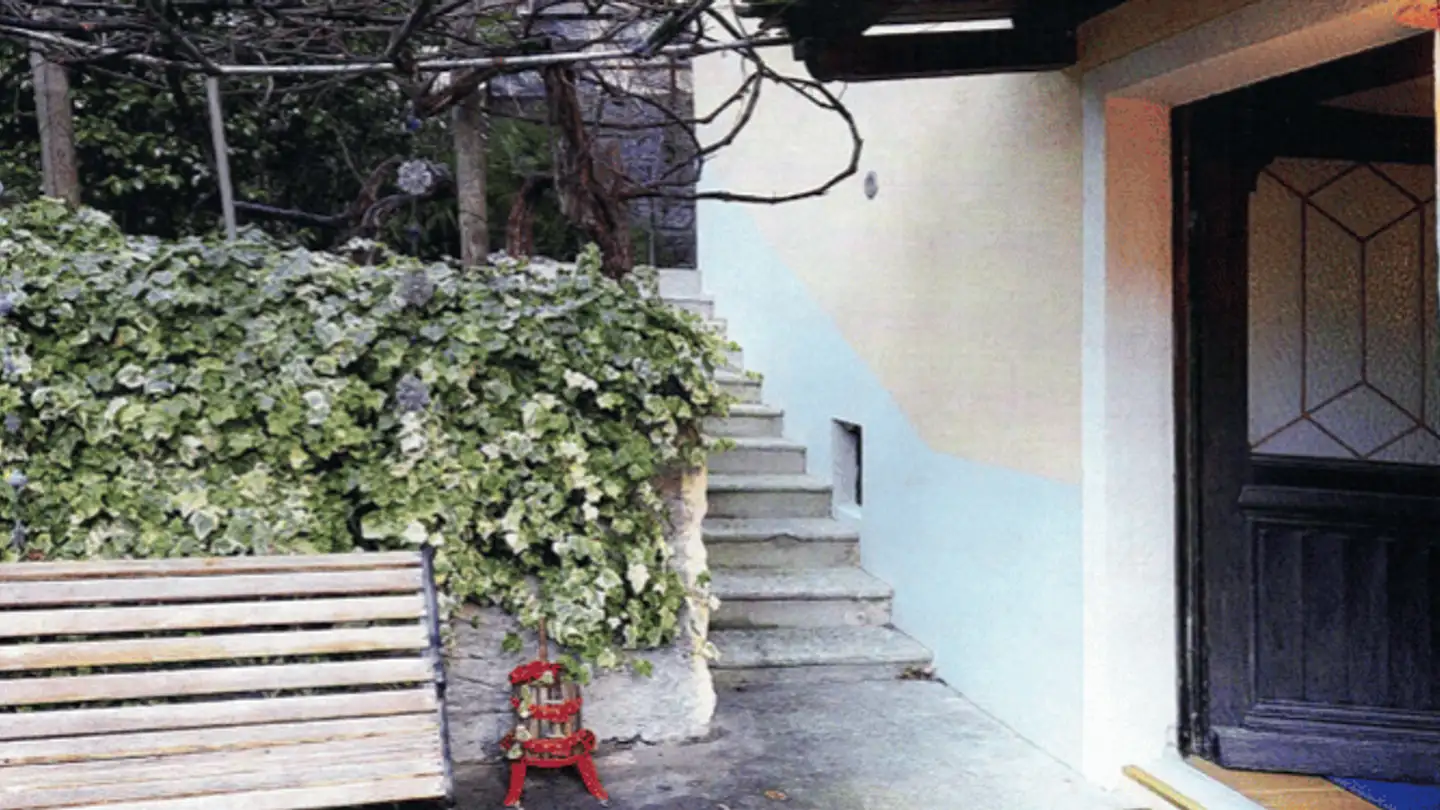 Casa bifamiliare in vendita - 6582 Pianezzo
