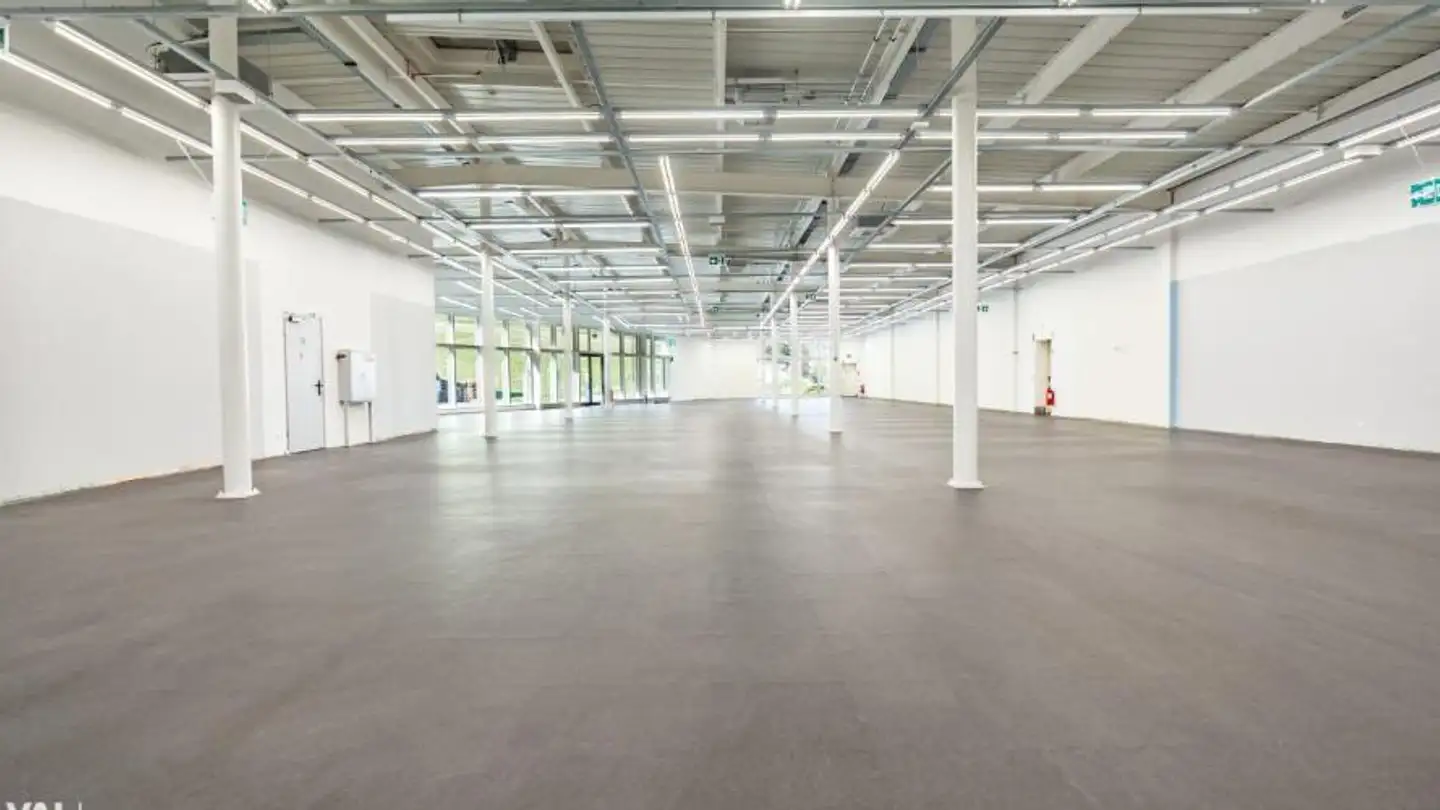 Commercial for rent - Alte Kantonstrasse 10, 3930 Eyholz - Photo 3