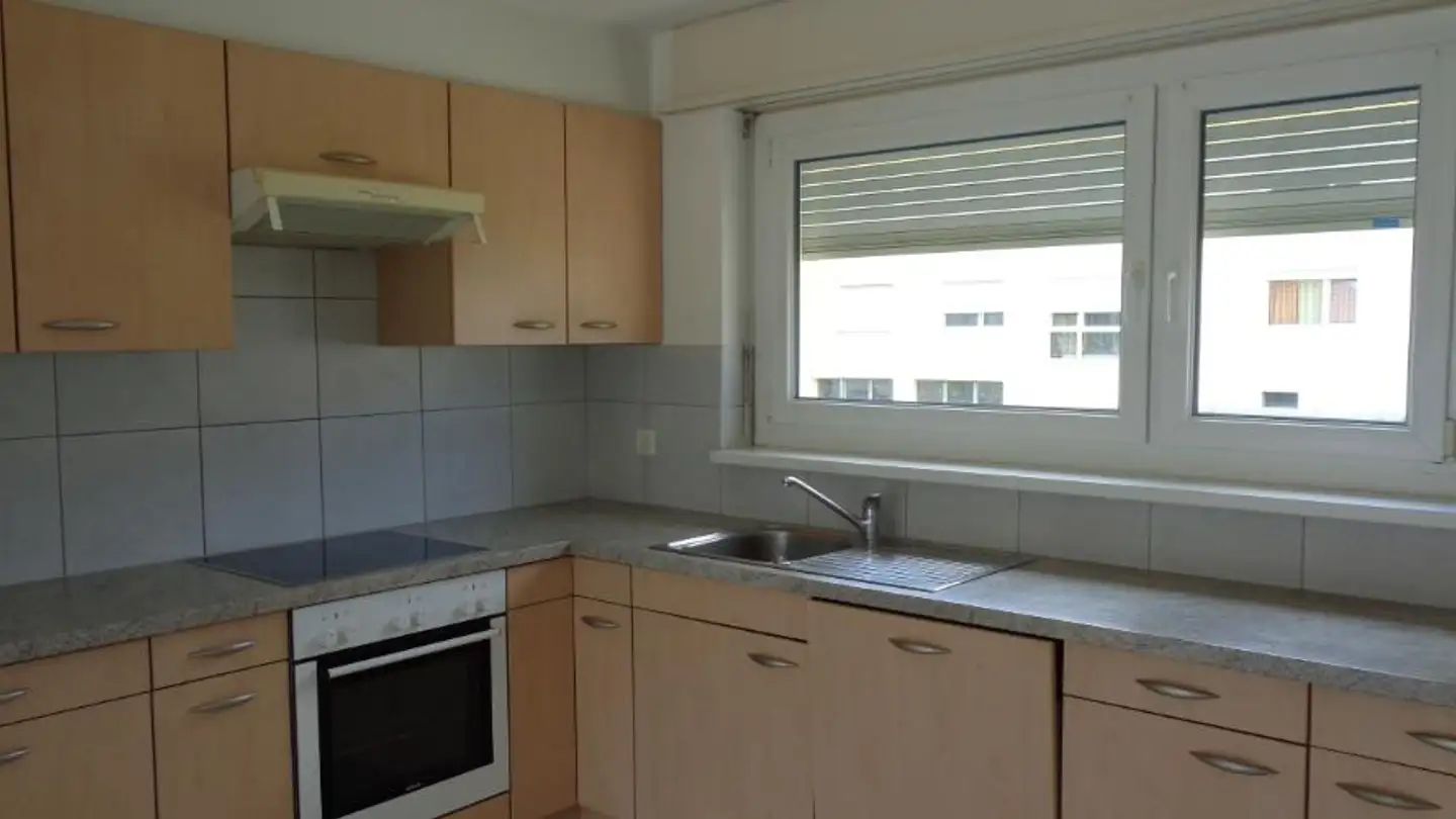 Appartement à louer - Sur-Menué 27, 2740 Moutier