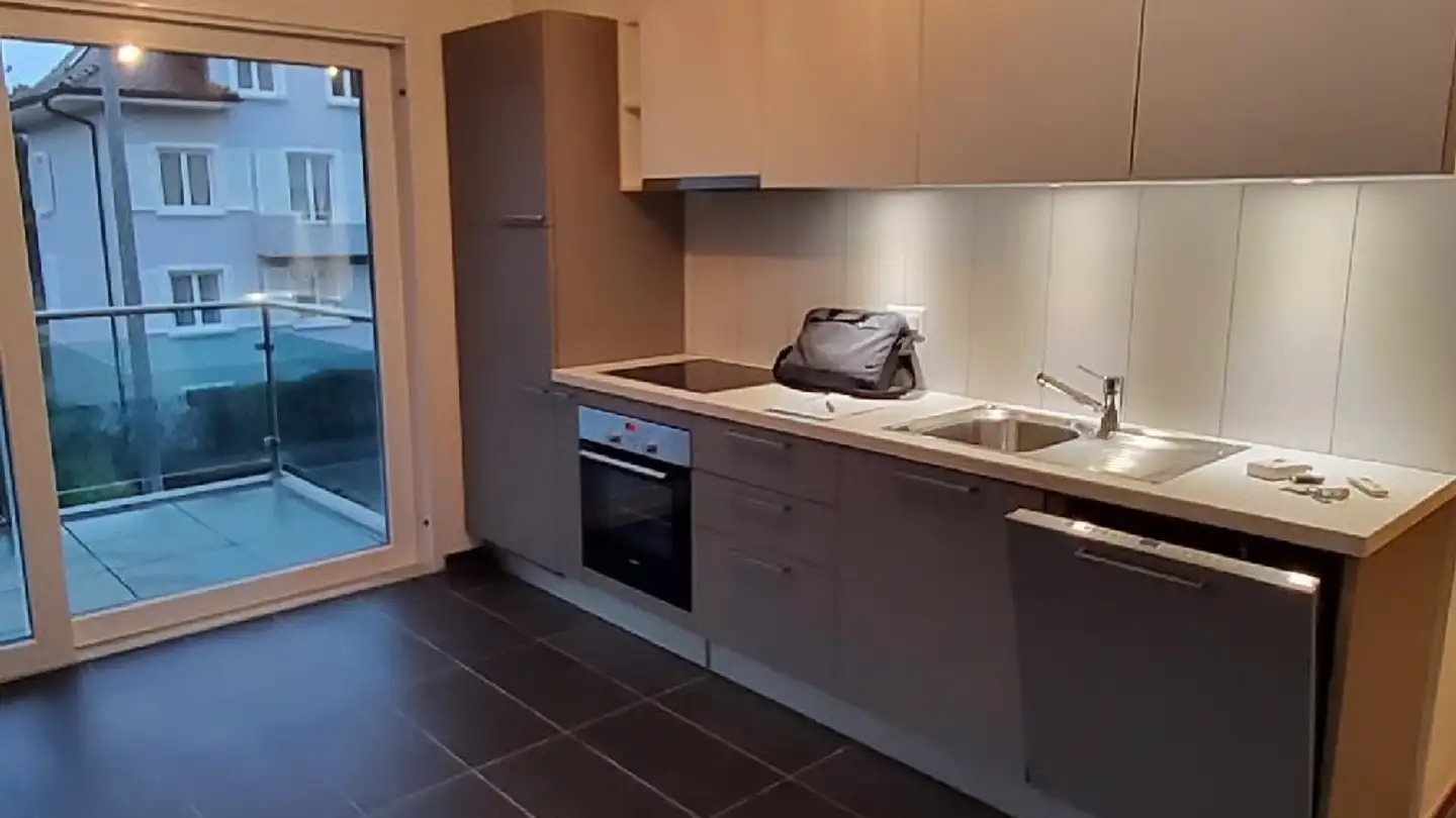 Appartamento in affitto - Rue De Chamblon 39, 1400 Yverdon-les-Bains - Foto 2