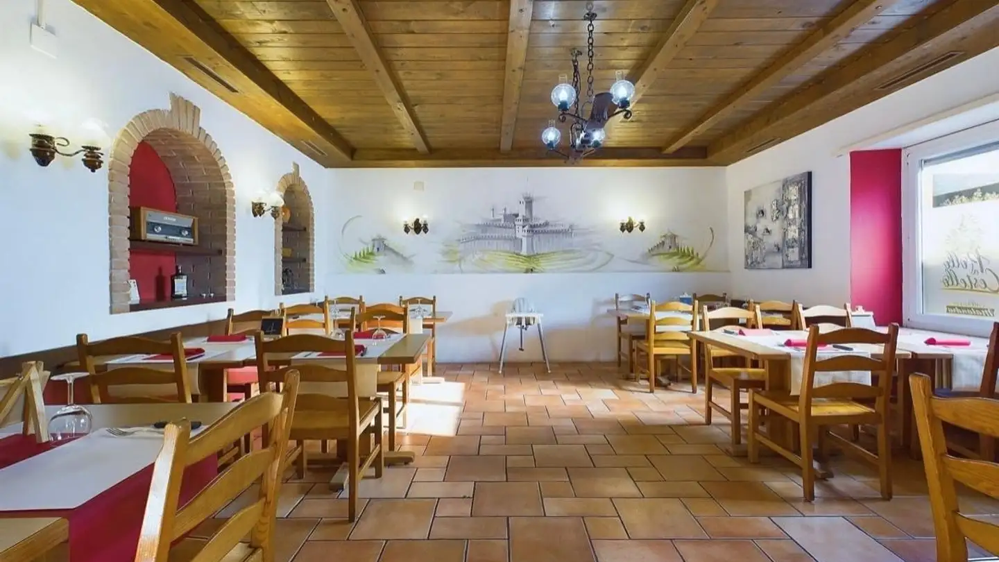 Casa bifamiliare in vendita - 6514 Sementina