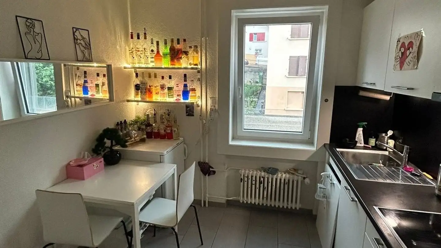 Appartamento in affitto - Rue des Uttins, 2034 Peseux - Photo 2