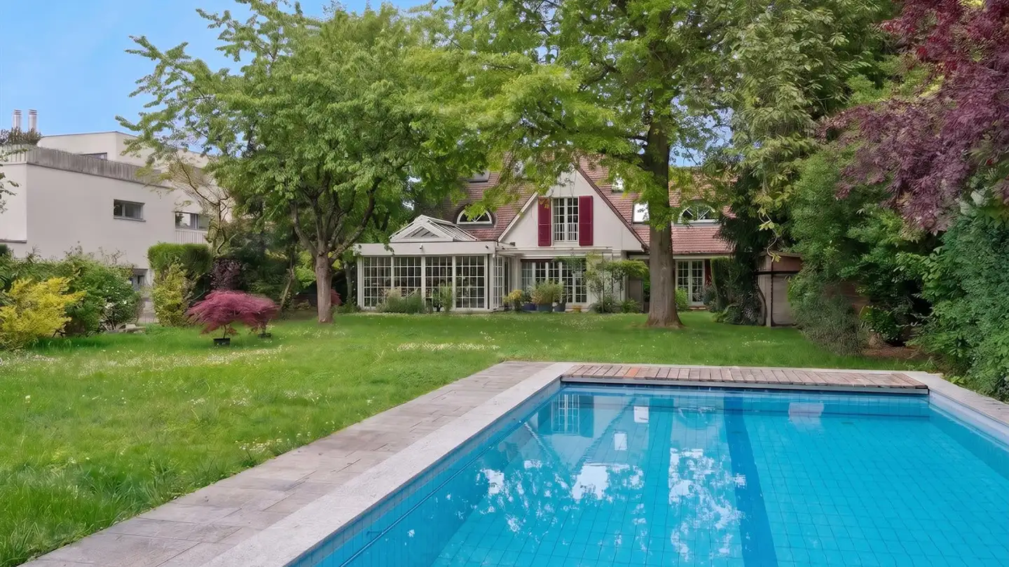 Villa à vendre - 4102 Binningen