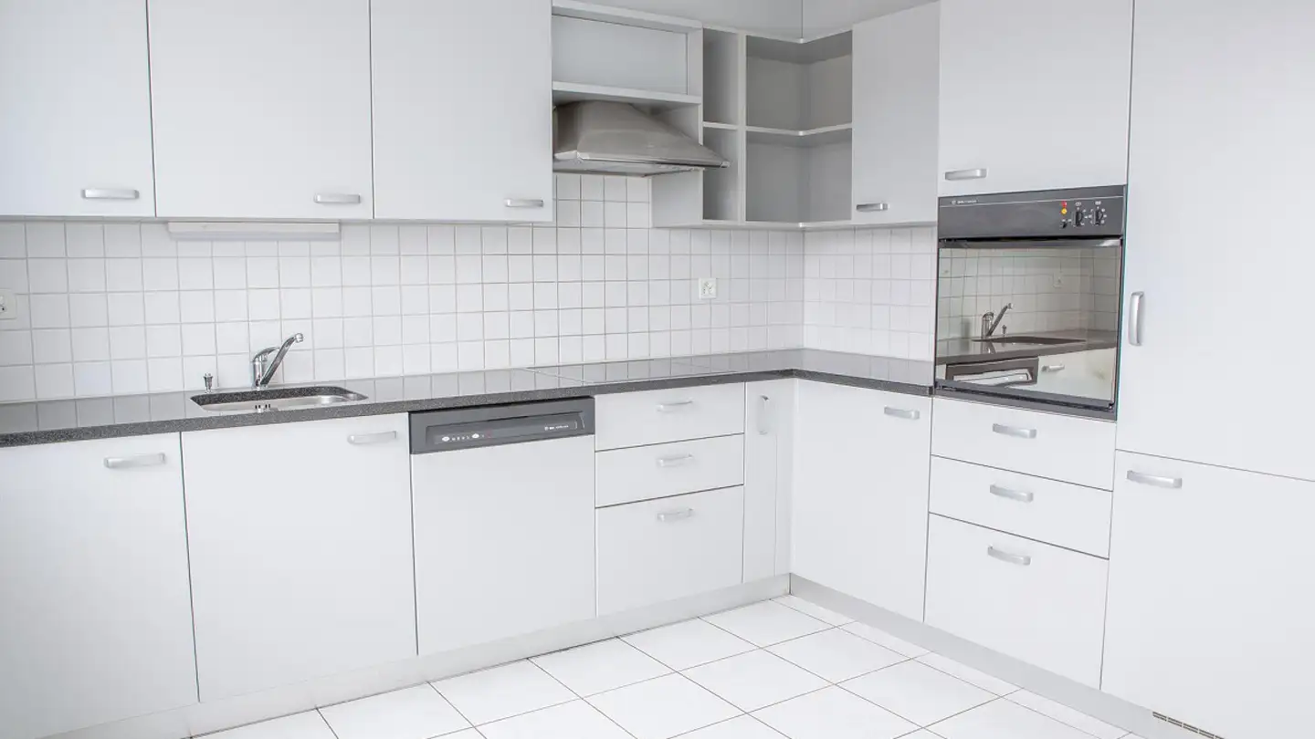 Apartment for rent - Rue Du Moulin 38, 1630 Bulle - Photo 2