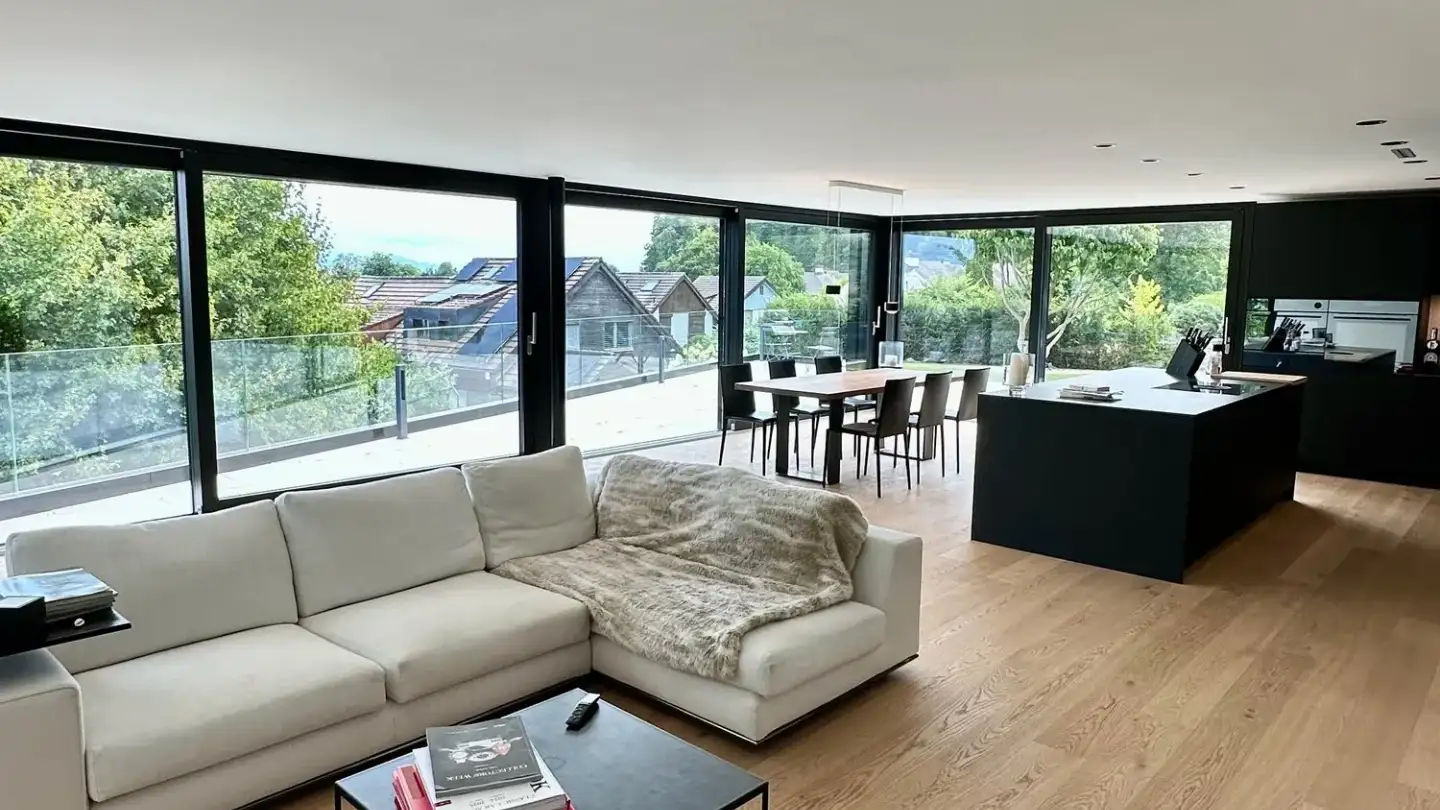Appartement à louer - Bergwisenstrasse 6, 8123 Ebmatingen