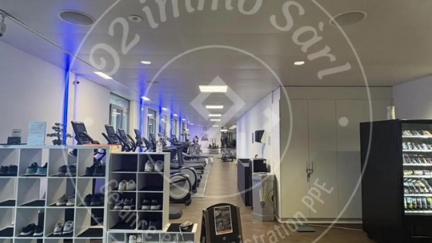 Commercial à louer - Rue des Comtes 5, 1680 Romont FR - Photo 3