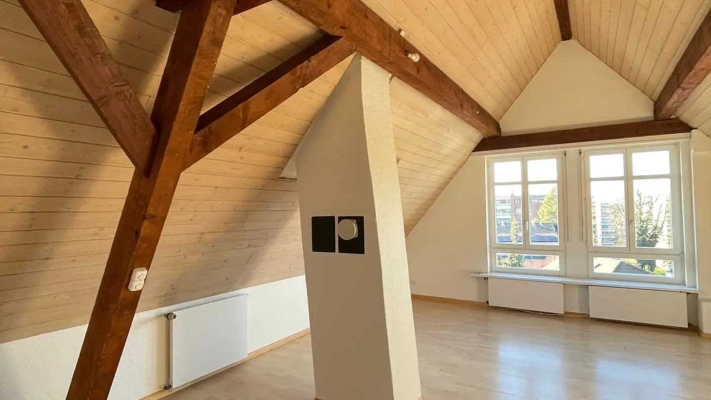 Attic flat for rent - Baselstrasse 63, 4144 Arlesheim - Photo 3