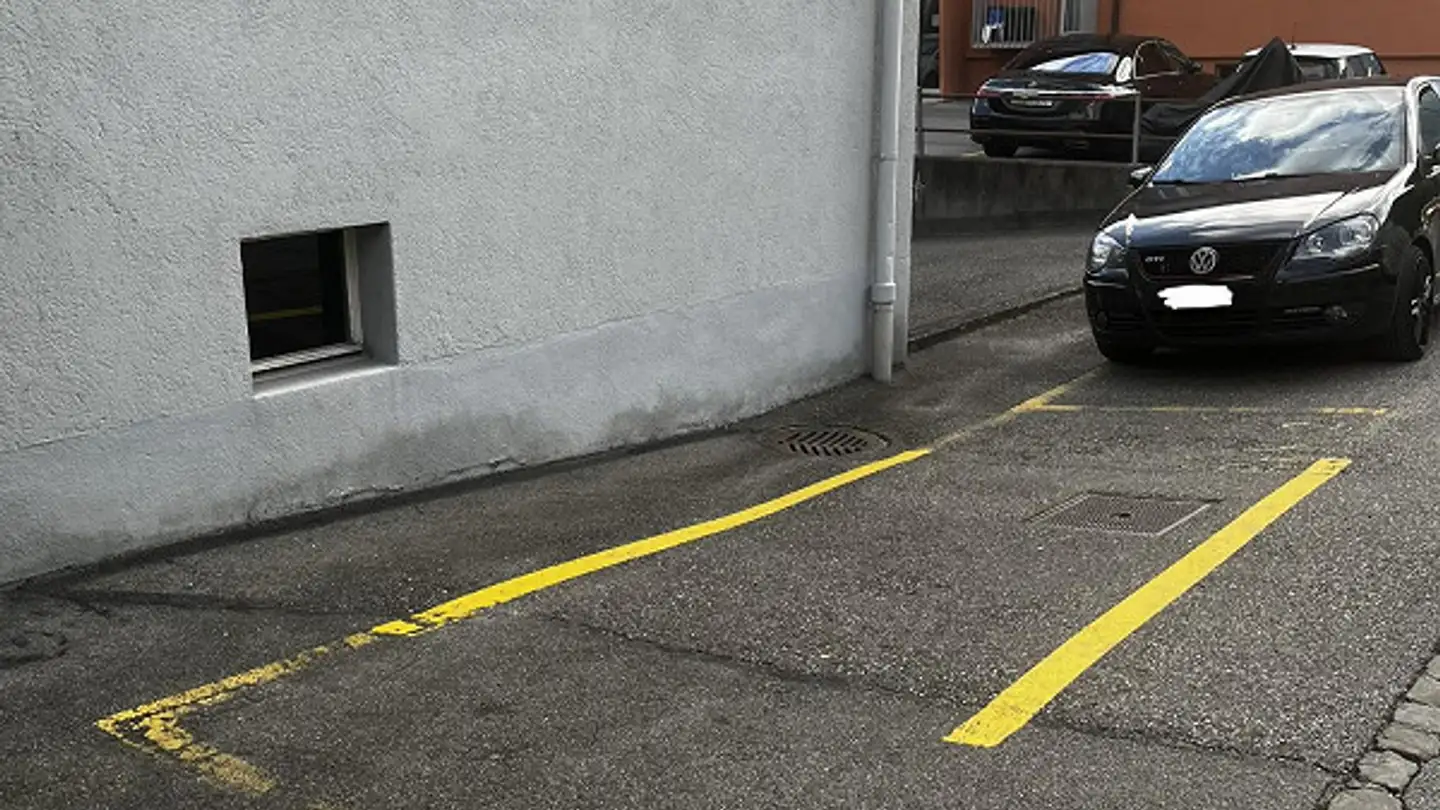 Outdoor parking space for rent - Ringstrasse 174, 7000 Chur