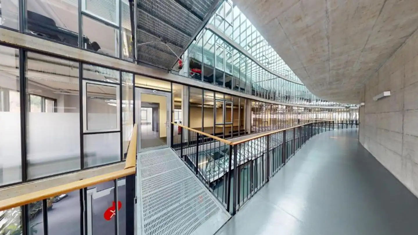Bureau à louer - Industriestrasse 1, 3052 Zollikofen
