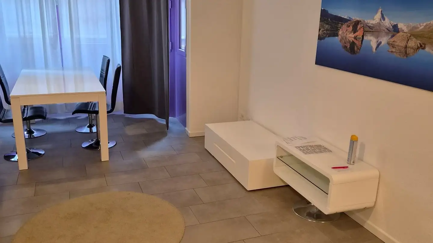 Apartment for rent - Pfarreigartenstrasse 3, 3930 Visp - Photo 2