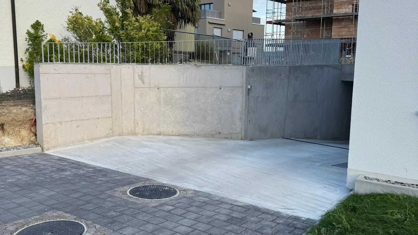 Parkplatz im Freien mieten - Allmendstrasse 4, 8304 Wallisellen - Foto 2