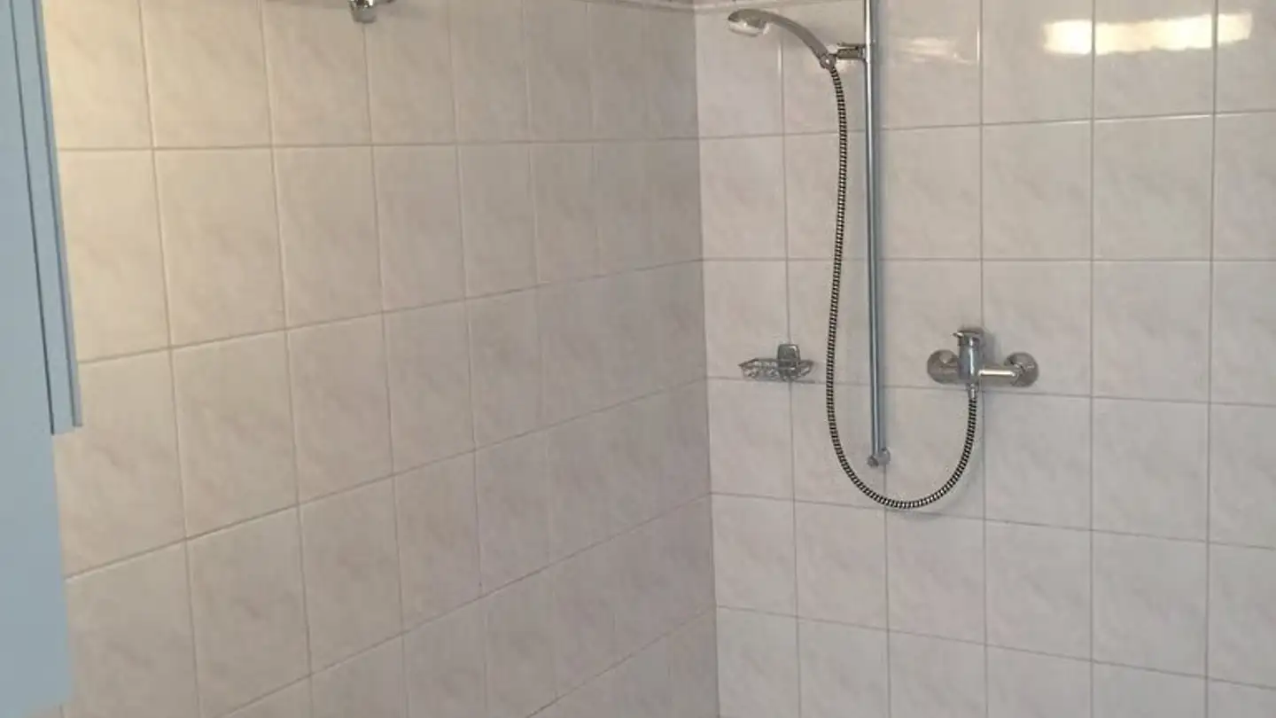 Appartement à louer - Route De La Gare 38, 1744 Chénens - Photo 4