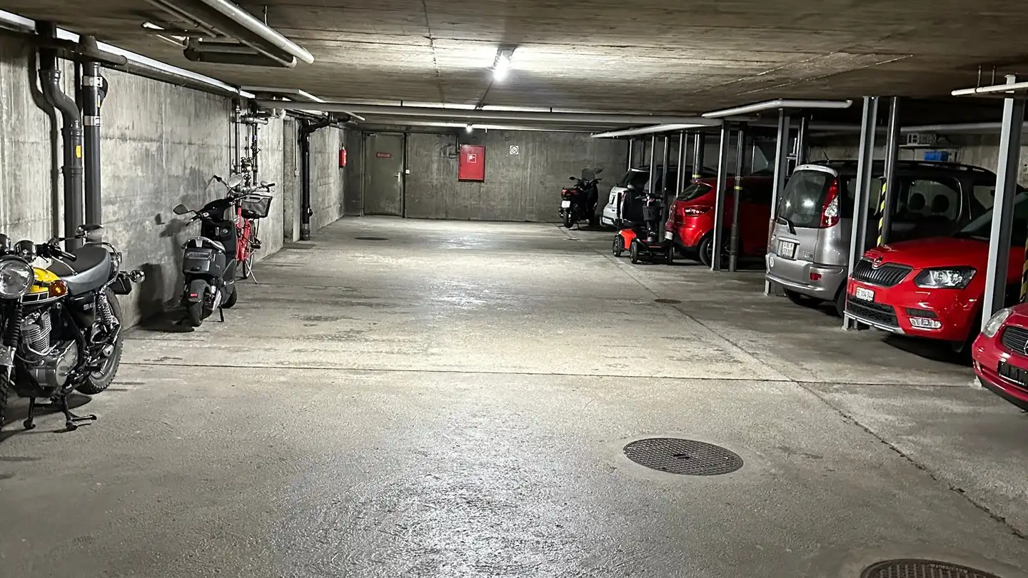 Tiefgaragenstellplatz mieten - 3012 Bern