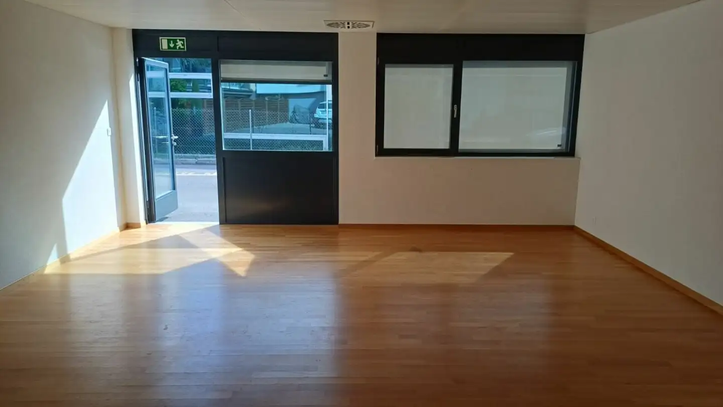 Commercial for rent - Route De Riddes 12, 1912 Leytron - Photo 2
