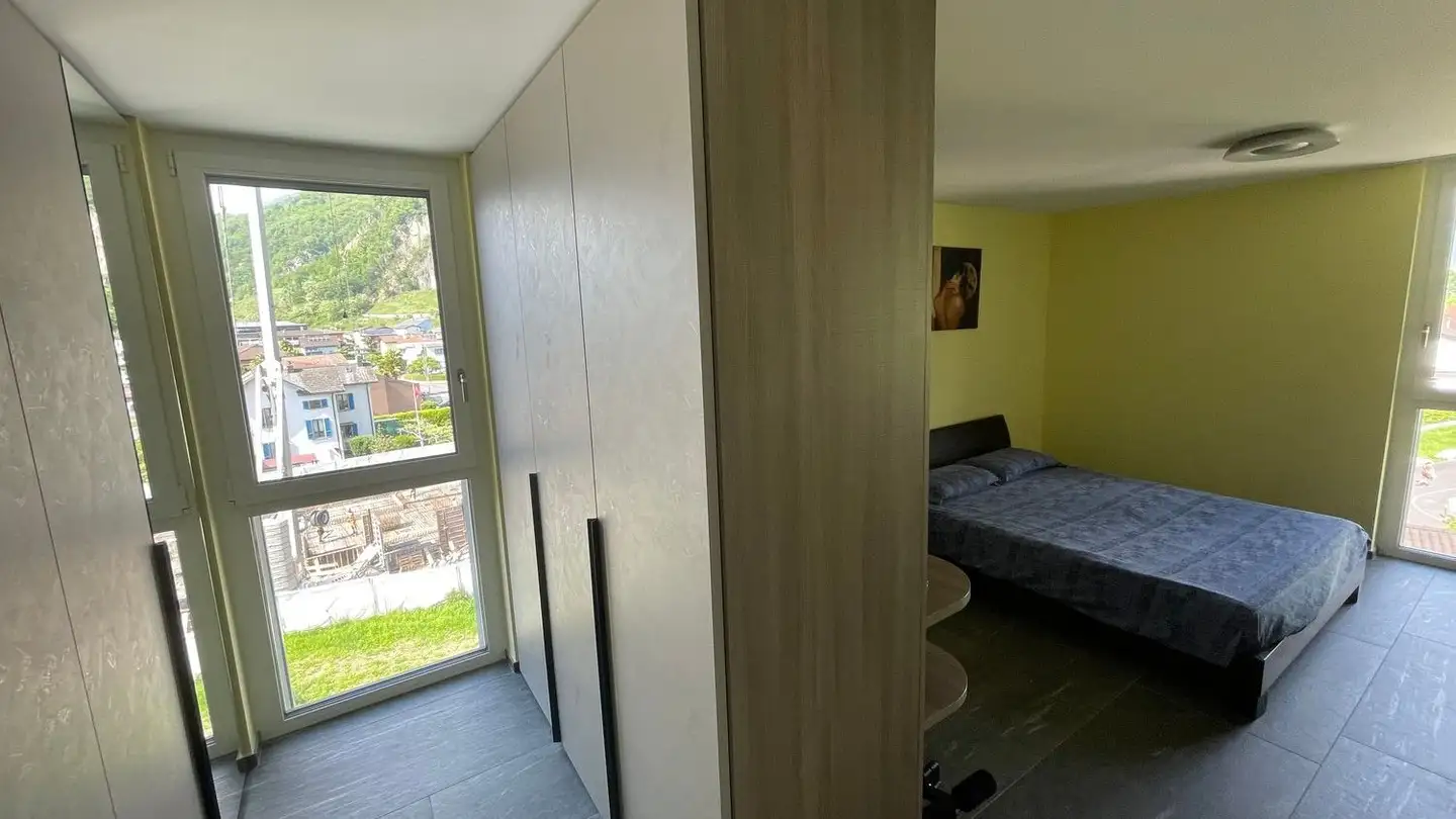 Dachgeschosswohnung mieten - Via Retica 12, 6532 Castione - Foto 4