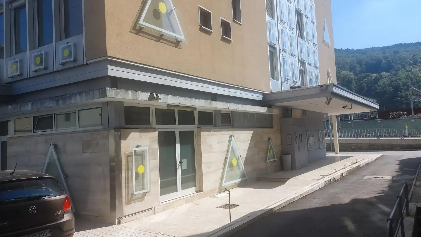 Shop for sale - Via Livio, 6830 Chiasso - Photo 4