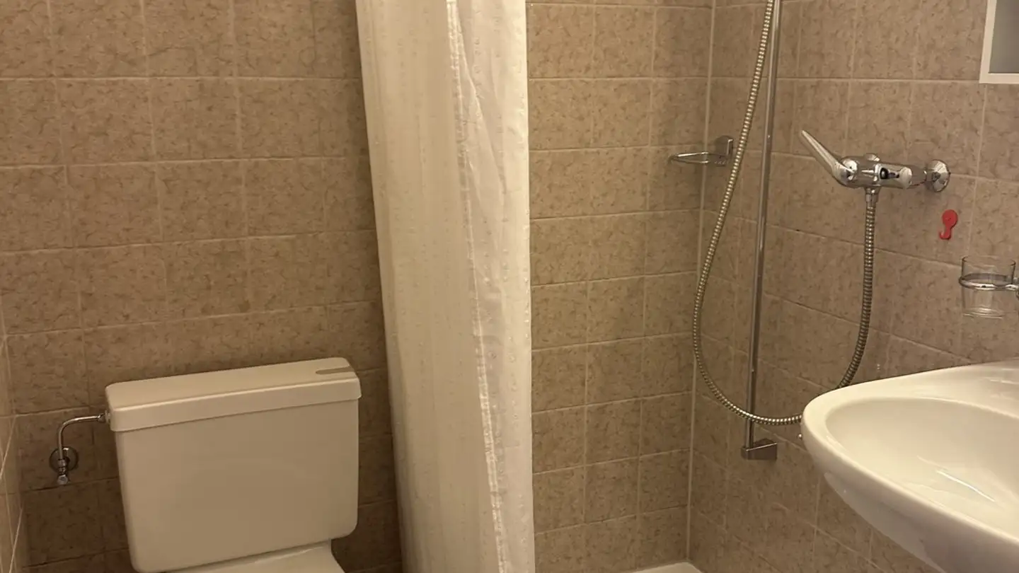 Apartment for rent - Oberibergerstrasse 36, 8842 Unteriberg - Photo 2