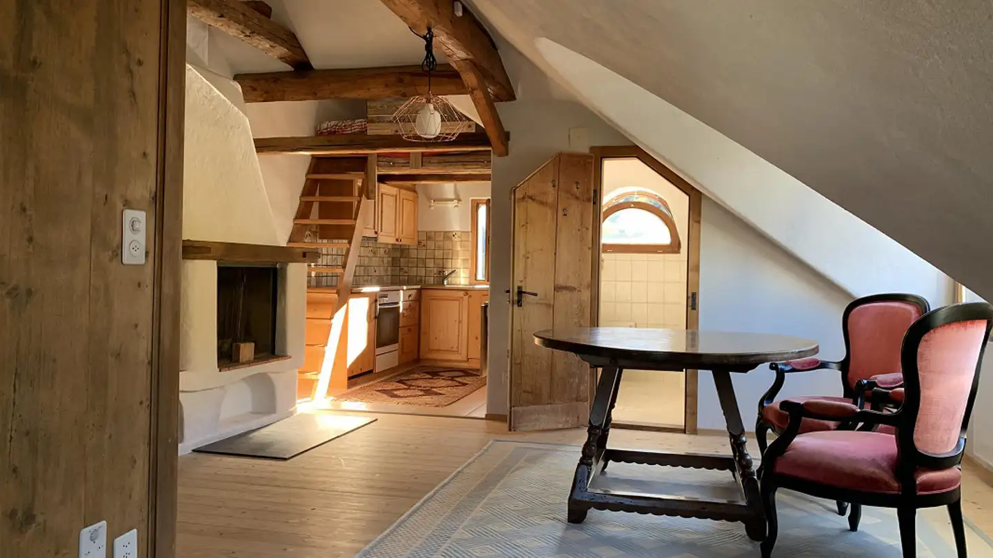 Wohnung mieten - Via Suraua 1, 7137 Flond