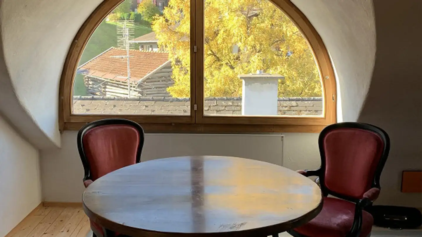 Appartamento in affitto - Via Suraua 1, 7137 Flond - Photo 3