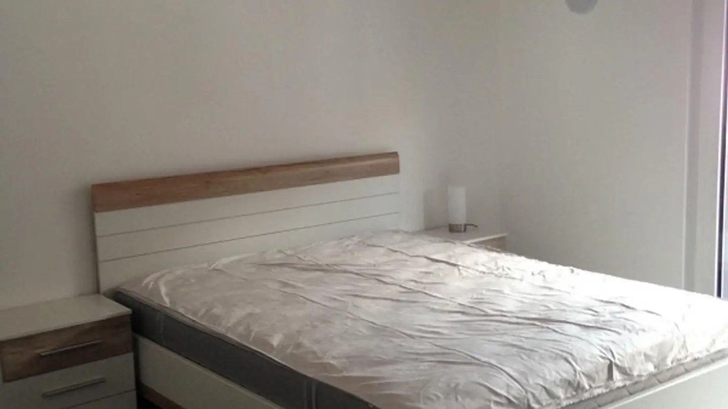 Wohnung mieten - Via S. Clau 26, 7156 Rueun