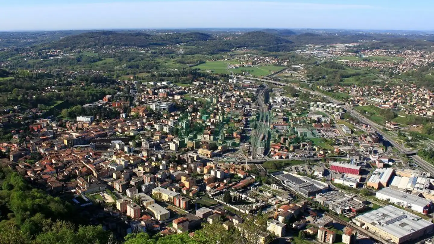 Terrain constructible à vendre - 6850 Mendrisio