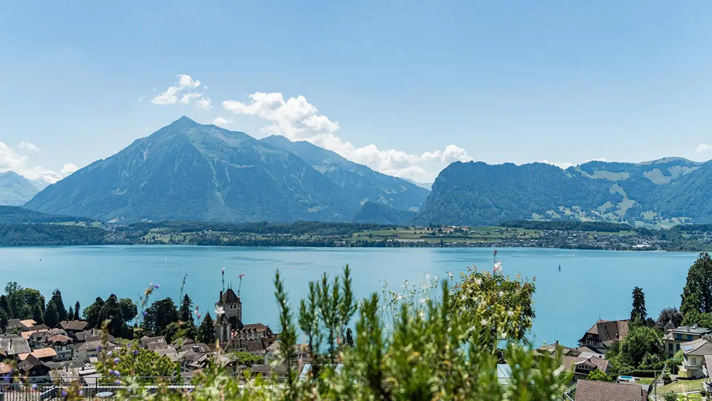 Villa in vendita - Burghaldenstrasse 11a, 3653 Oberhofen am Thunersee
